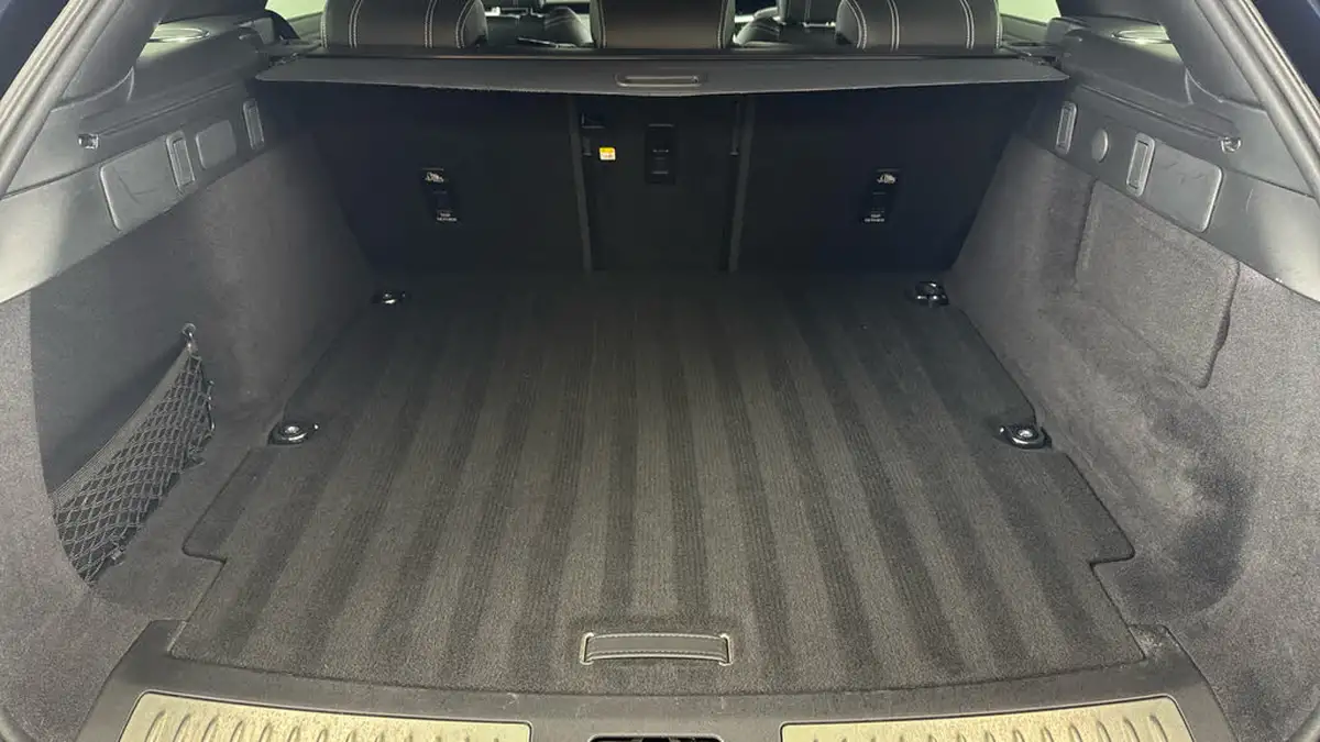 2022-land-rover-range-rover-velar-20-p400e-r-dynamic-hse-big-14