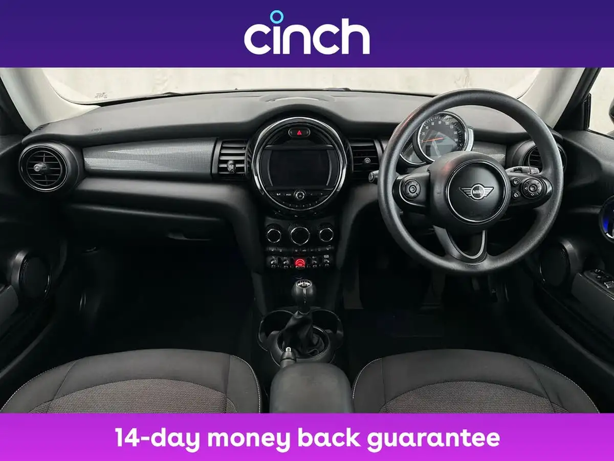 2019-mini-cooper-15-cooper-classic-hatchback-3d-big-14