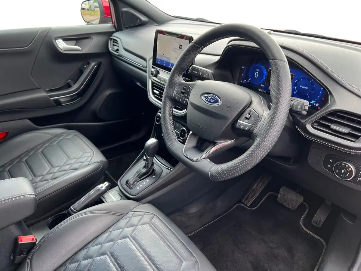 2022-ford-puma-suv-10-st-line-vignale-155ps-big-9