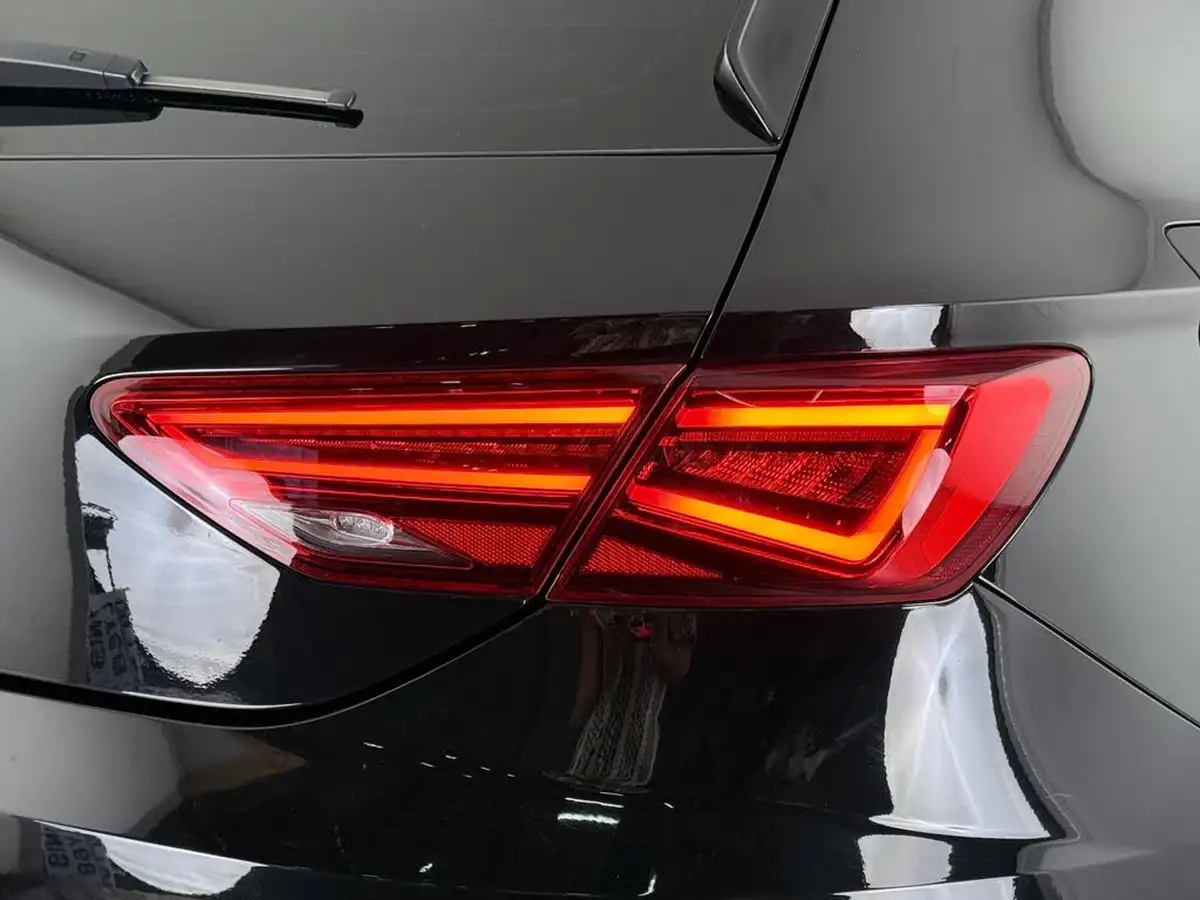 2020-seat-leon-20-tsi-cupra-290-big-9