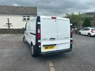 2017-renault-trafic-16dci-sl29-120-business-e6-panel-small-13
