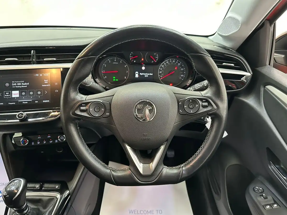 2020-vauxhall-corsa-15-turbo-d-se-nav-big-12