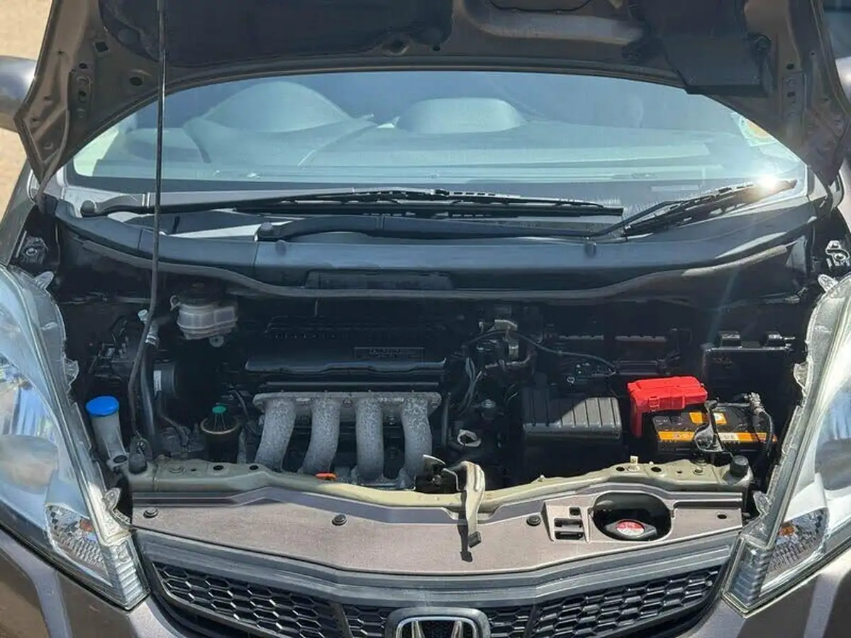 2012-honda-jazz-14-ex-cvt-big-22
