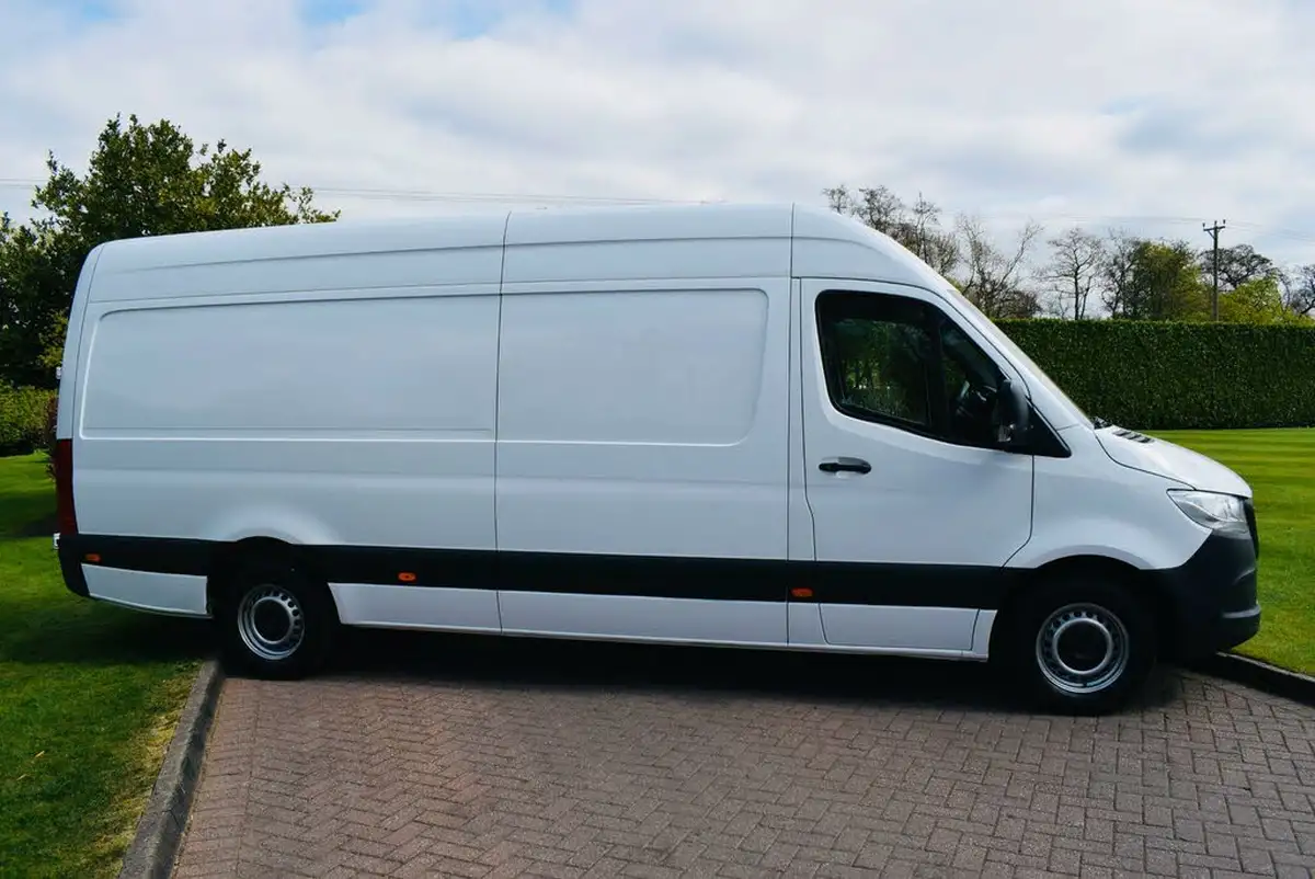 2021-mercedes-benz-sprinter-20cdi-315-l1h1-progressive-150pseu6dt-panel-rwd-eco-gear-360-big-7