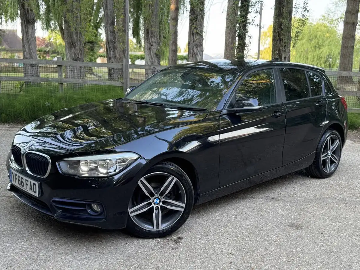 2016-bmw-1-series-15-118i-sport-5d-big-13