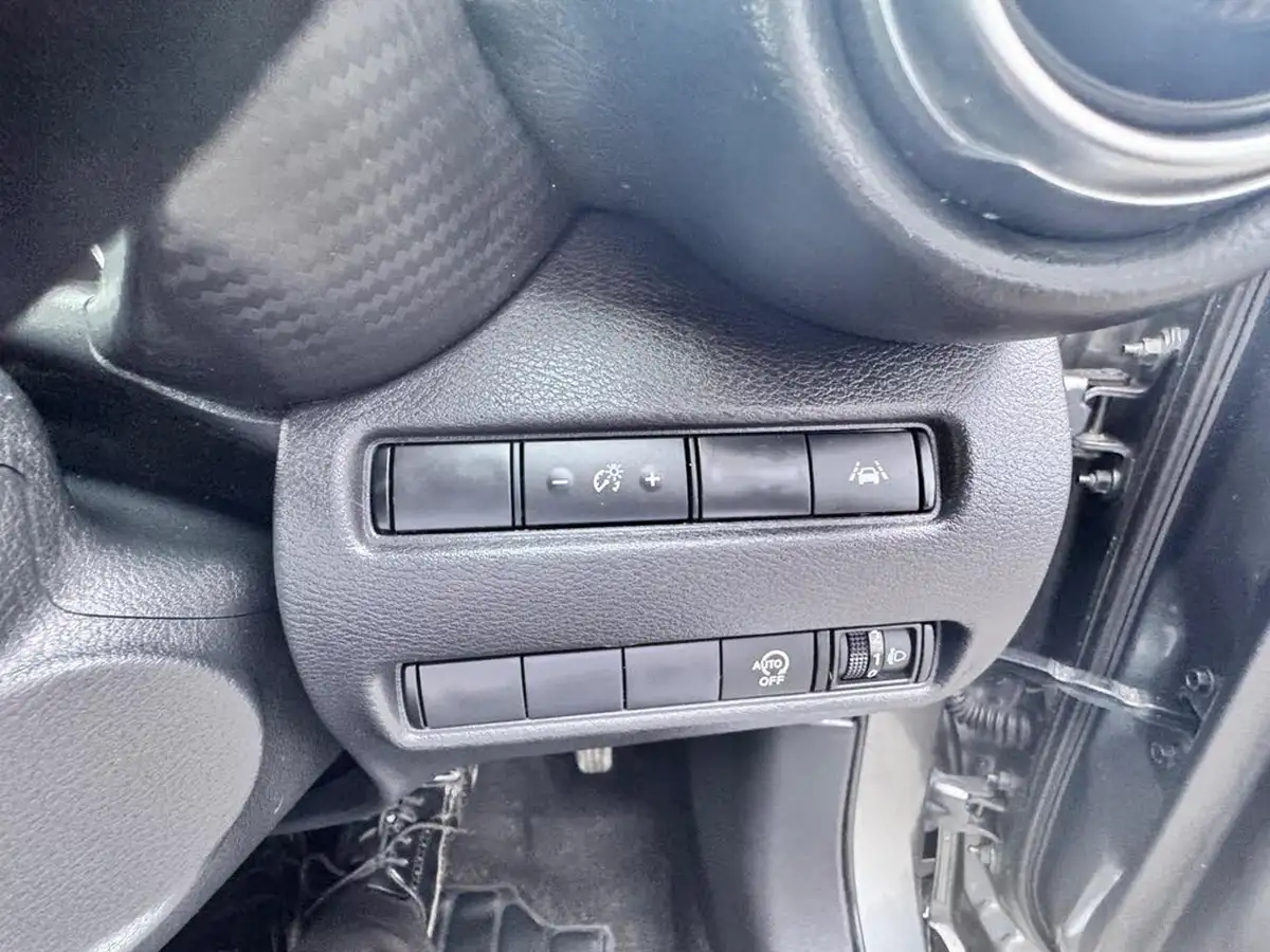 2024-nissan-juke-10-dig-t-n-connecta-big-20