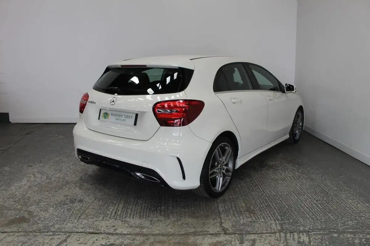 2017-mercedes-benz-a-class-15d-a180d-amg-line-ss-big-7