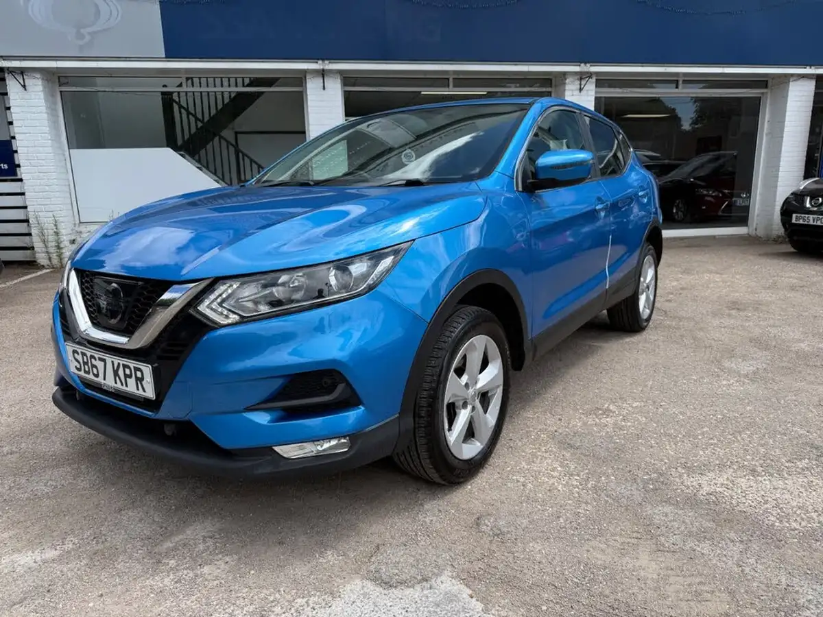 2018-nissan-qashqai-12-dig-t-acenta-big-0