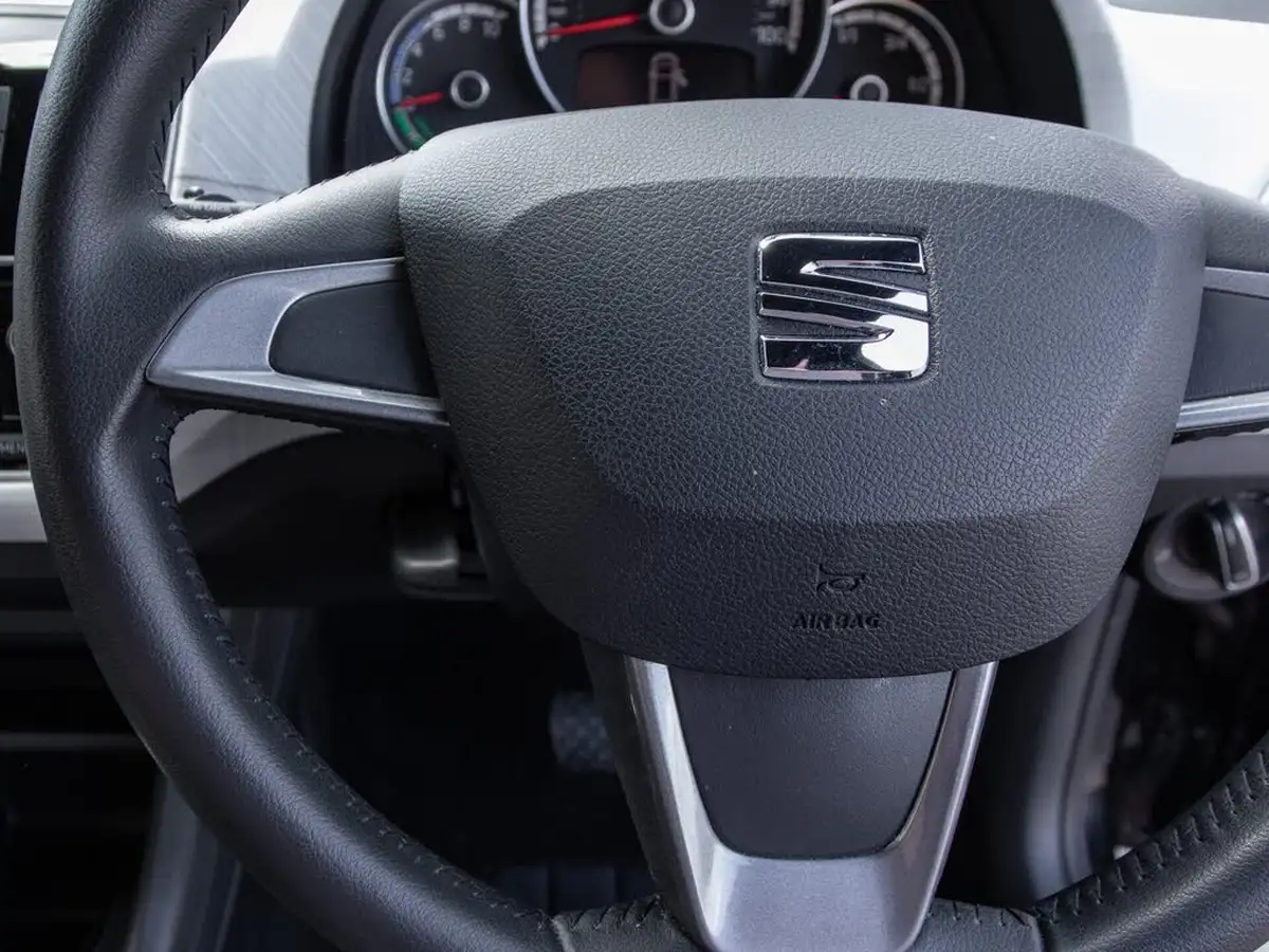 2021-seat-mii-e-big-18