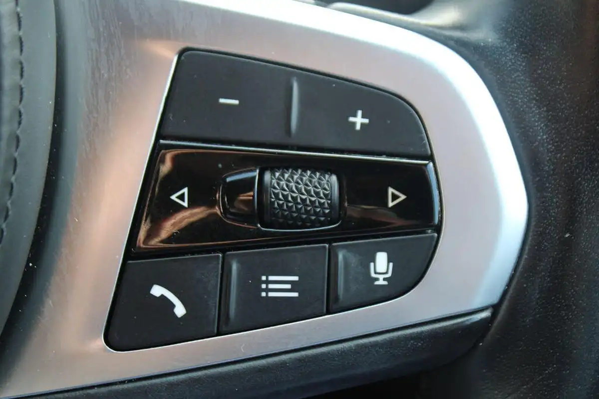 2021-bmw-1-series-15-118i-m-sport-lcp-big-37
