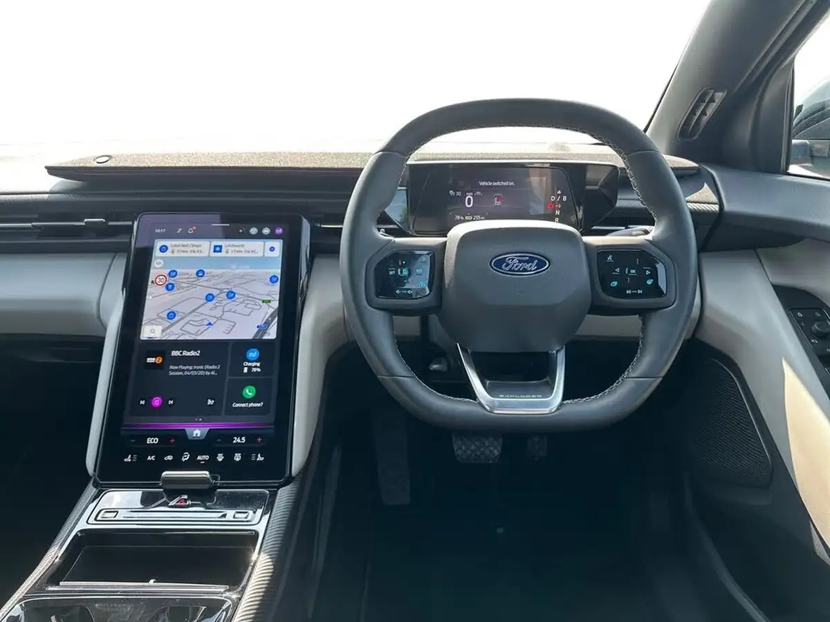 2024-ford-explorer-e-premium-286ps-77kwh-big-15
