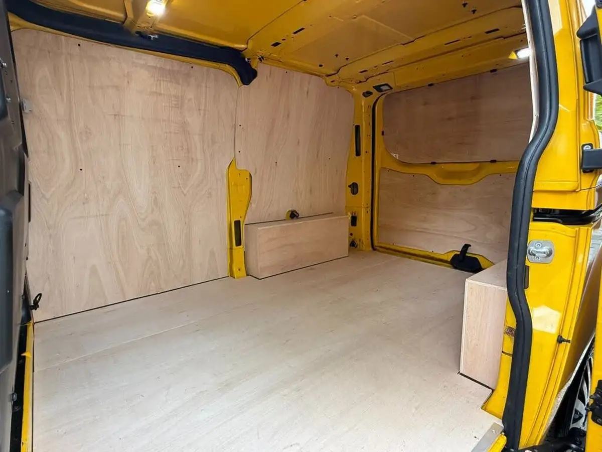 2020-ford-transit-custom-20tdci-340-l1h1-leader-130pseu6dt-big-12