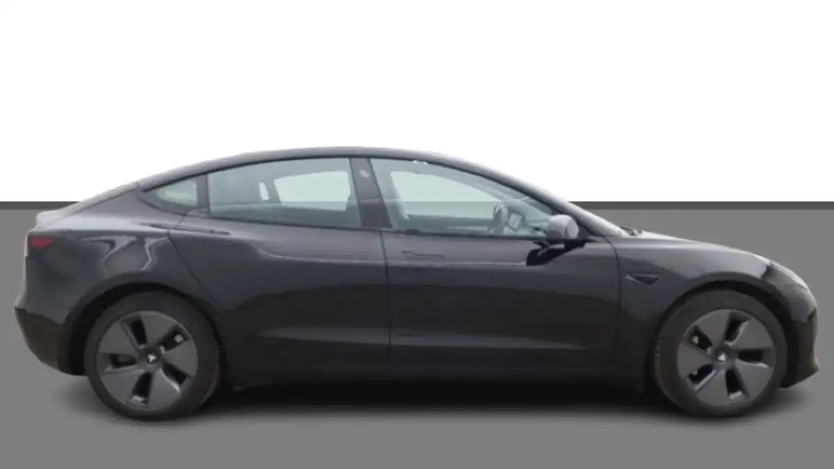 2021-tesla-model-3-e-standard-plus-big-7