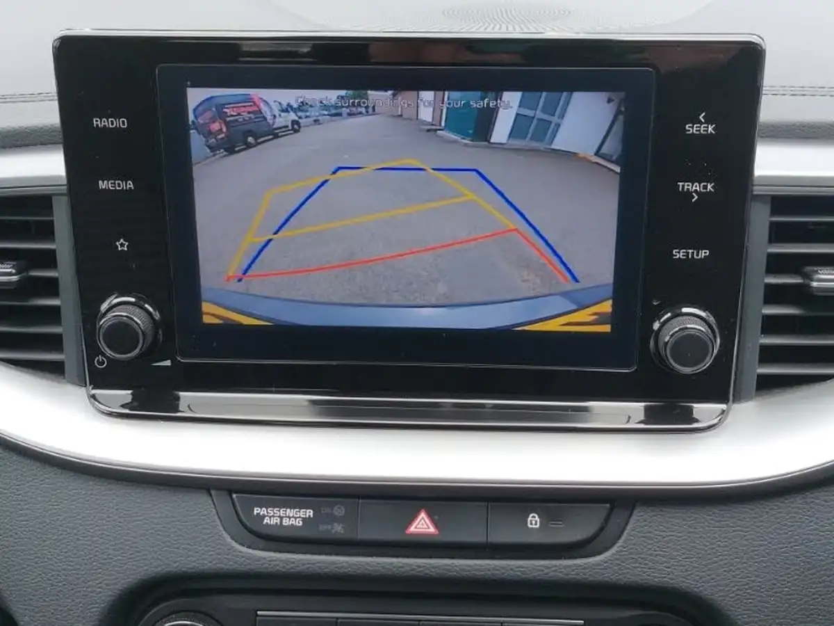 2022-kia-xceed-10-t-gdi-2-big-16