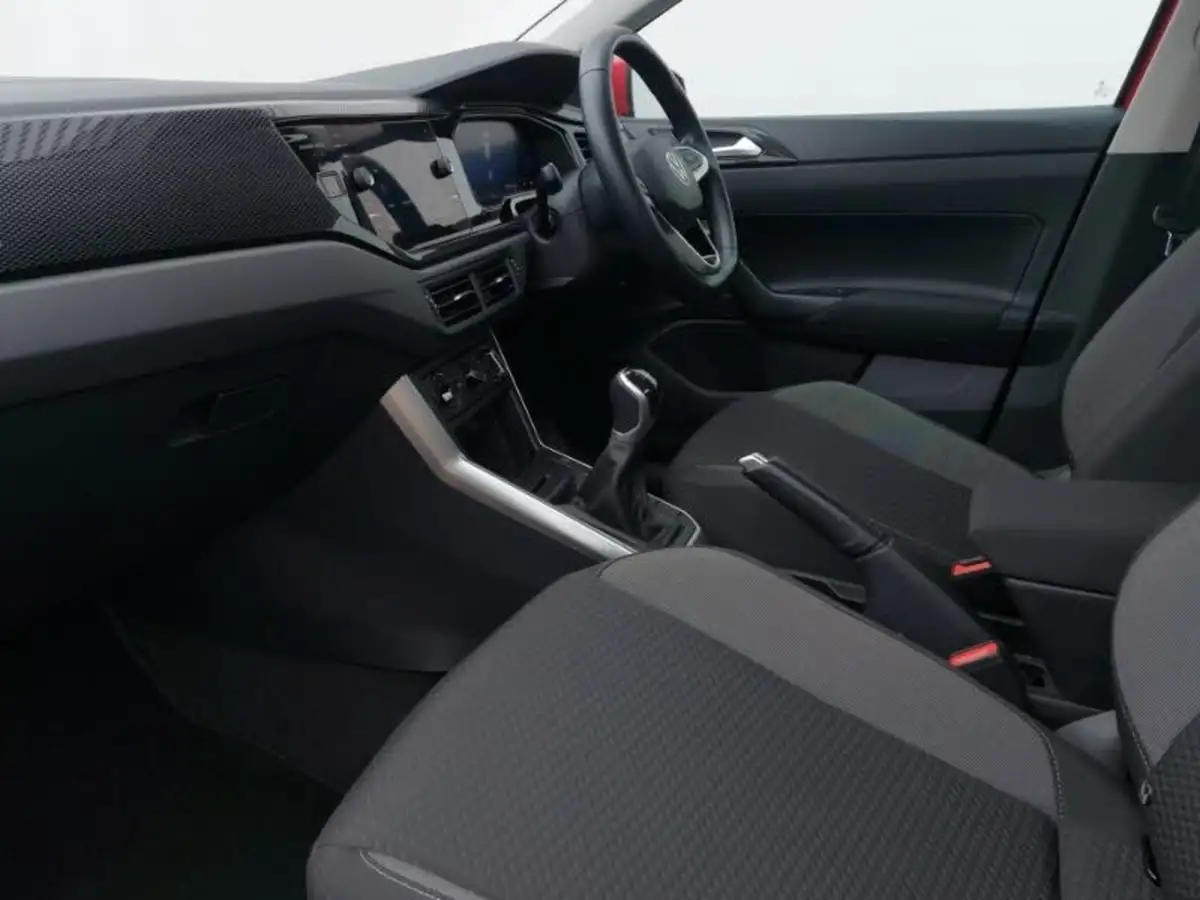 2021-volkswagen-polo-10-tsi-life-big-4
