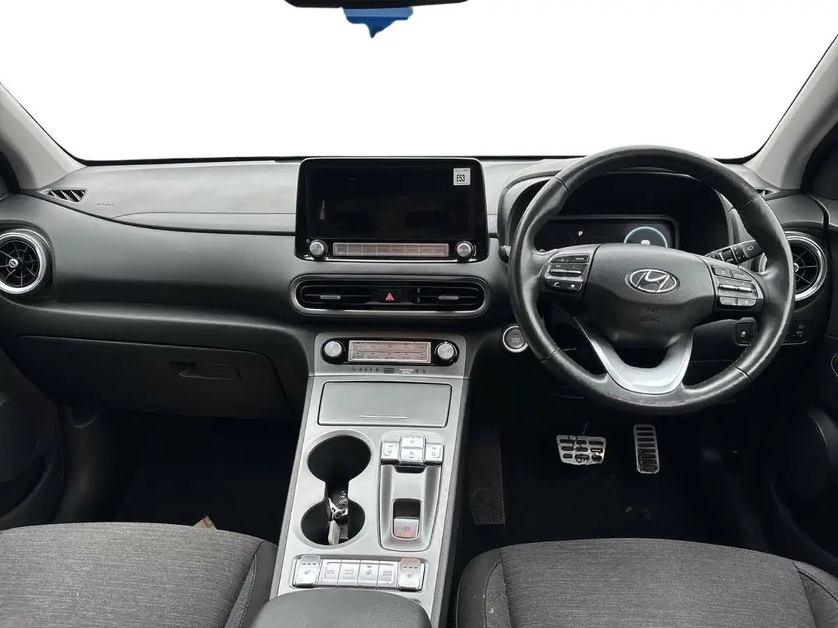 2022-hyundai-kona-e-premium-136ps-39kwh-big-6