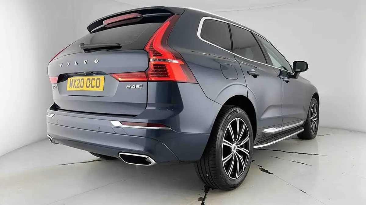 2020-volvo-xc60-20td-b4-inscription-expression-big-28