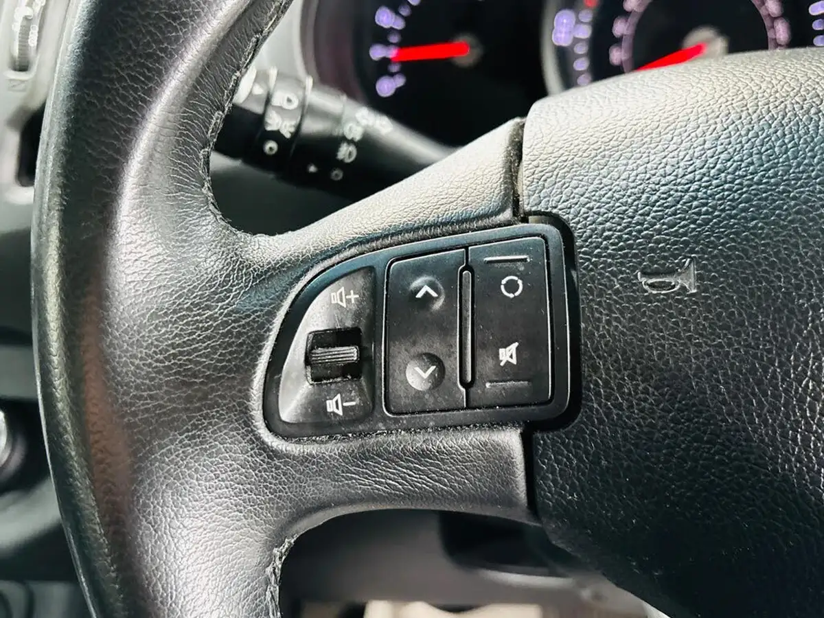 2013-kia-sportage-20td-kx-2-auto-big-16