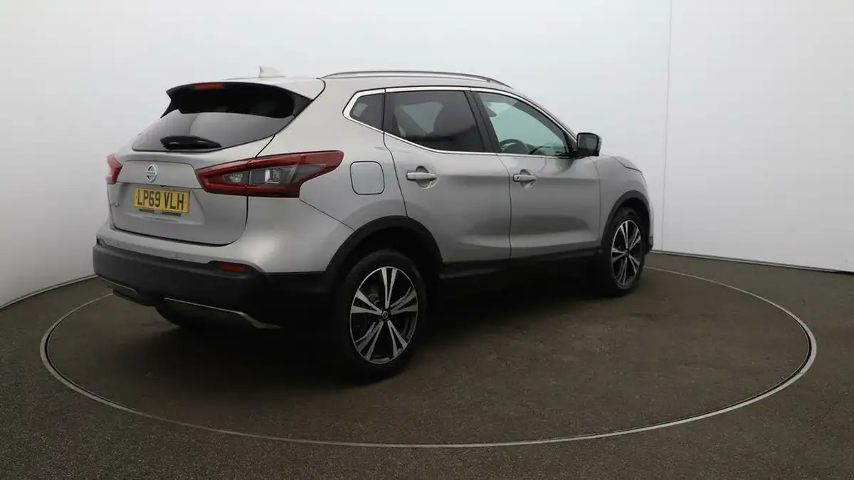 2020-nissan-qashqai-13-dig-t-n-connecta-160ps-dct-big-47
