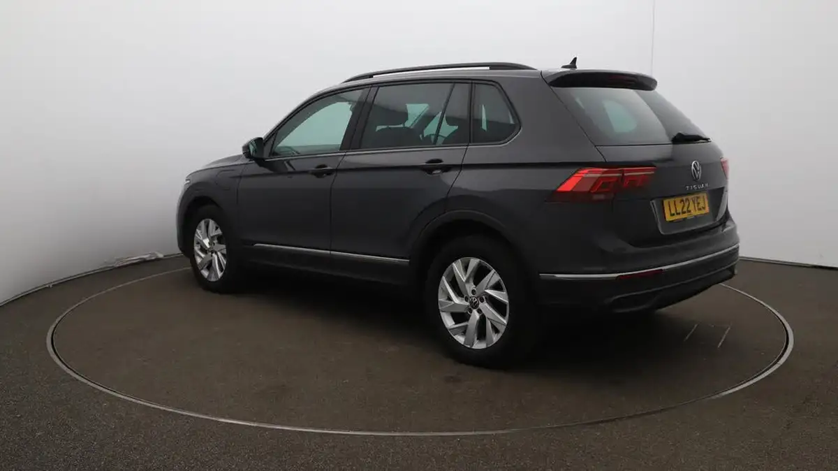 2022-volkswagen-tiguan-14-tsi-life-big-63