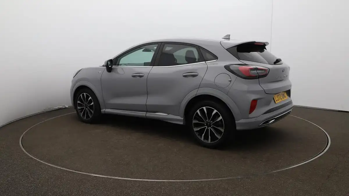 2023-ford-puma-suv-10-st-line-vignale-155ps-big-35