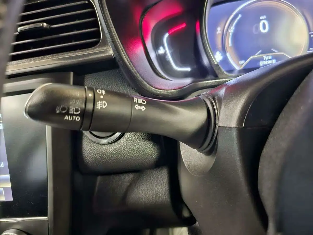 2020-renault-kadjar-13-tce-iconic-140bhp-1332cc-big-40
