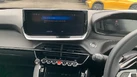 2024-peugeot-2008-suv-12-puretech-allure-136ps-hybrid-e-dsc6-small-9