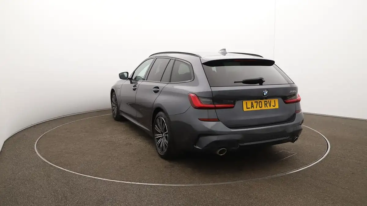 2021-bmw-3-series-20-330e-m-sport-touring-5d-big-62
