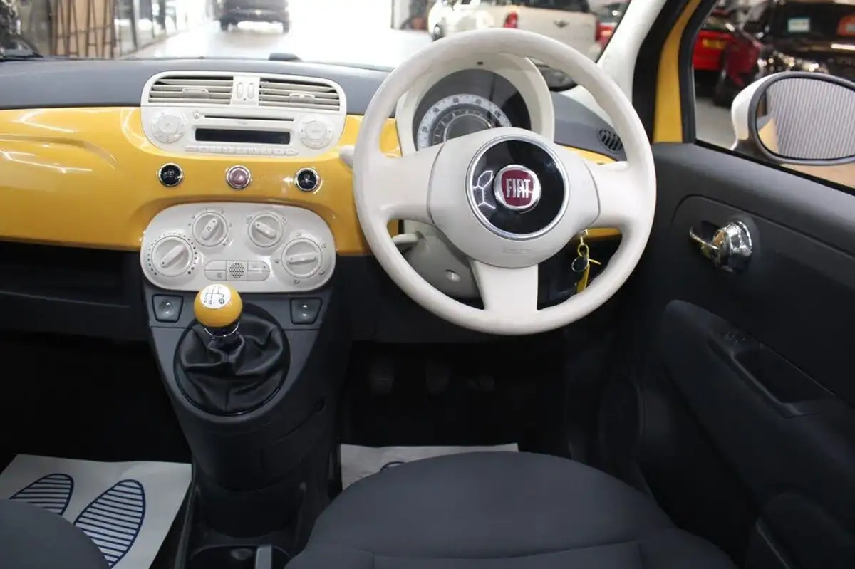 2013-fiat-500-12-colour-therapy-big-15