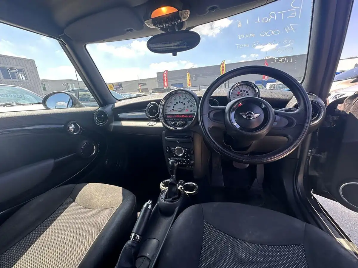 2011-mini-cooper-16-one-salt-convertible-2d-auto-big-21