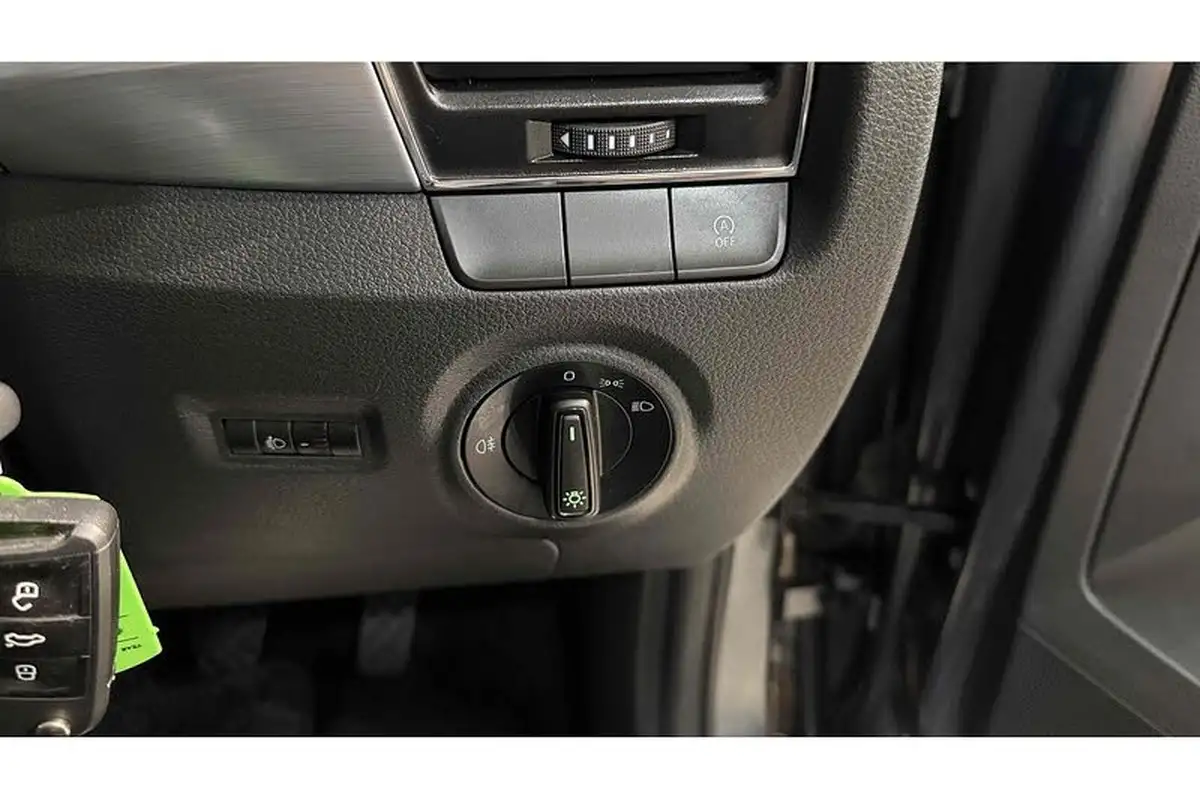 2018-skoda-fabia-10-tsi-se-95ps-ss-hatchback-big-31