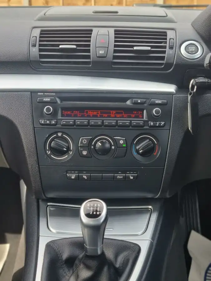 2011-bmw-1-series-20-120i-sport-coupe-auto-big-20