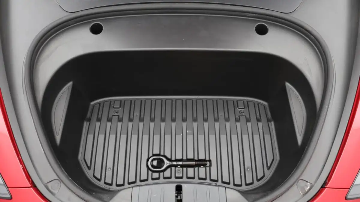 2021-tesla-model-3-e-long-range-4x4-big-19