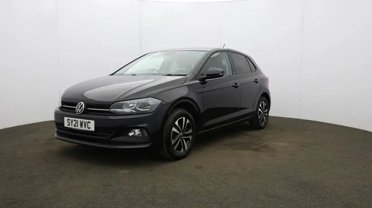 2021-volkswagen-polo-10-united-big-30