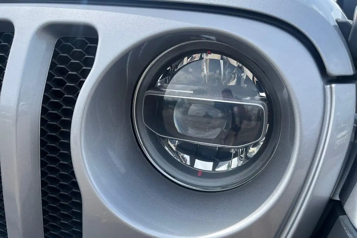2019-jeep-wrangler-20-gme-sahara-hard-5d-big-12