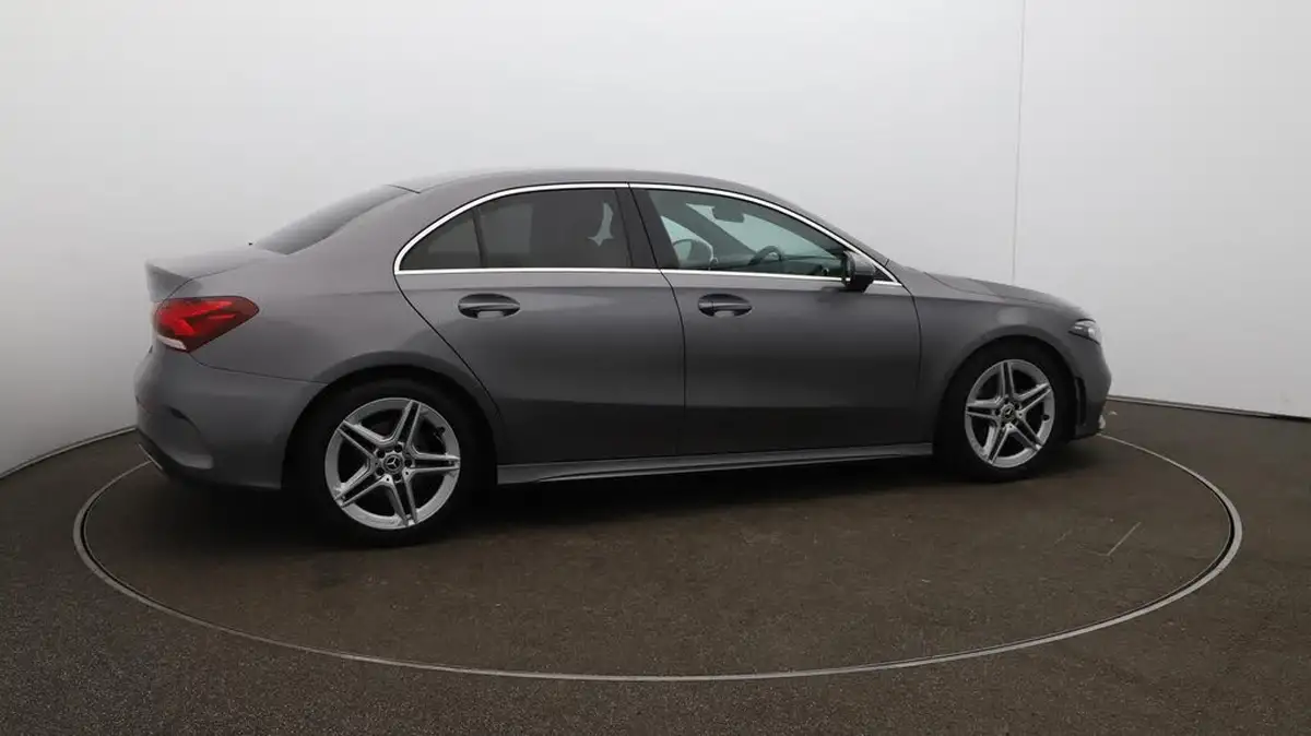 2020-mercedes-benz-a-class-13-a200-amg-line-saloon-4d-7g-dct-big-42