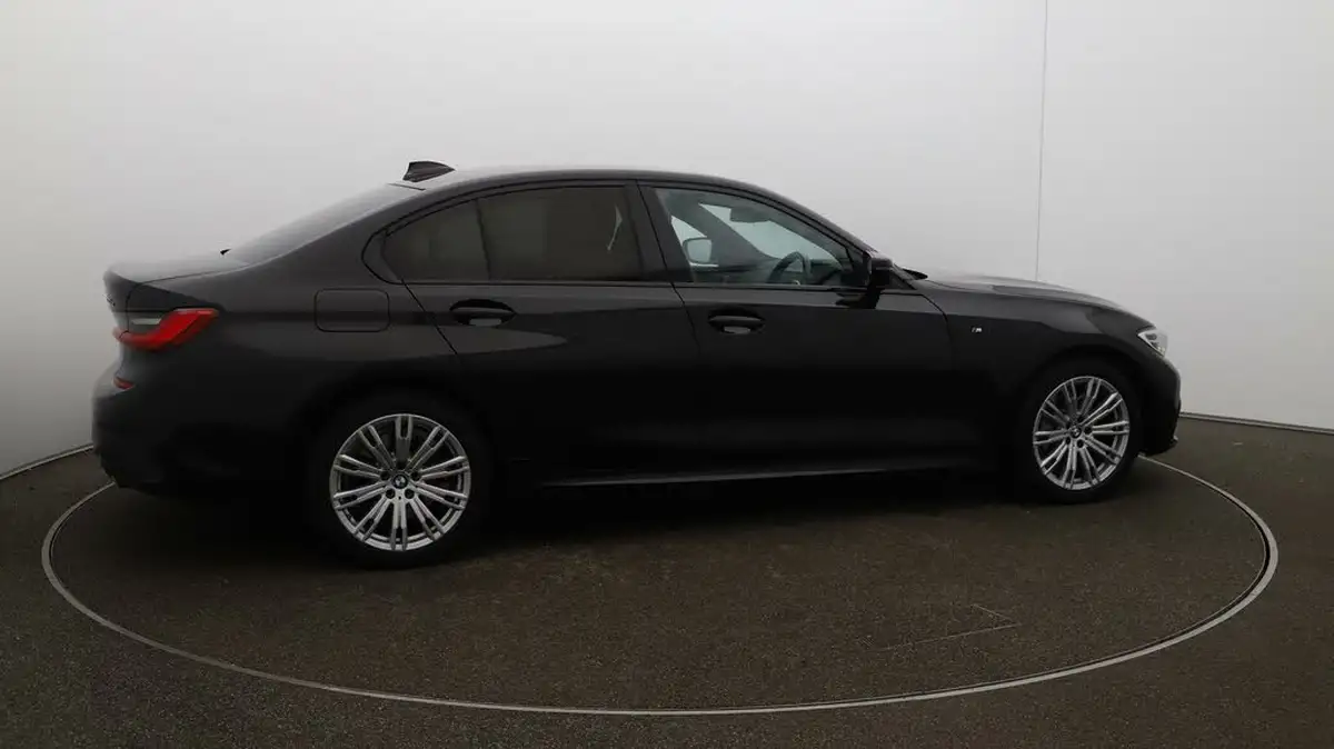 2019-bmw-3-series-20-330e-m-sport-plus-pack-big-51