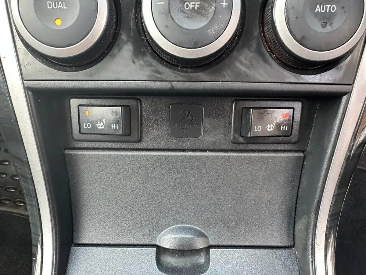 2010-mazda-mazda6-22td-sl-saloon-4d-big-32