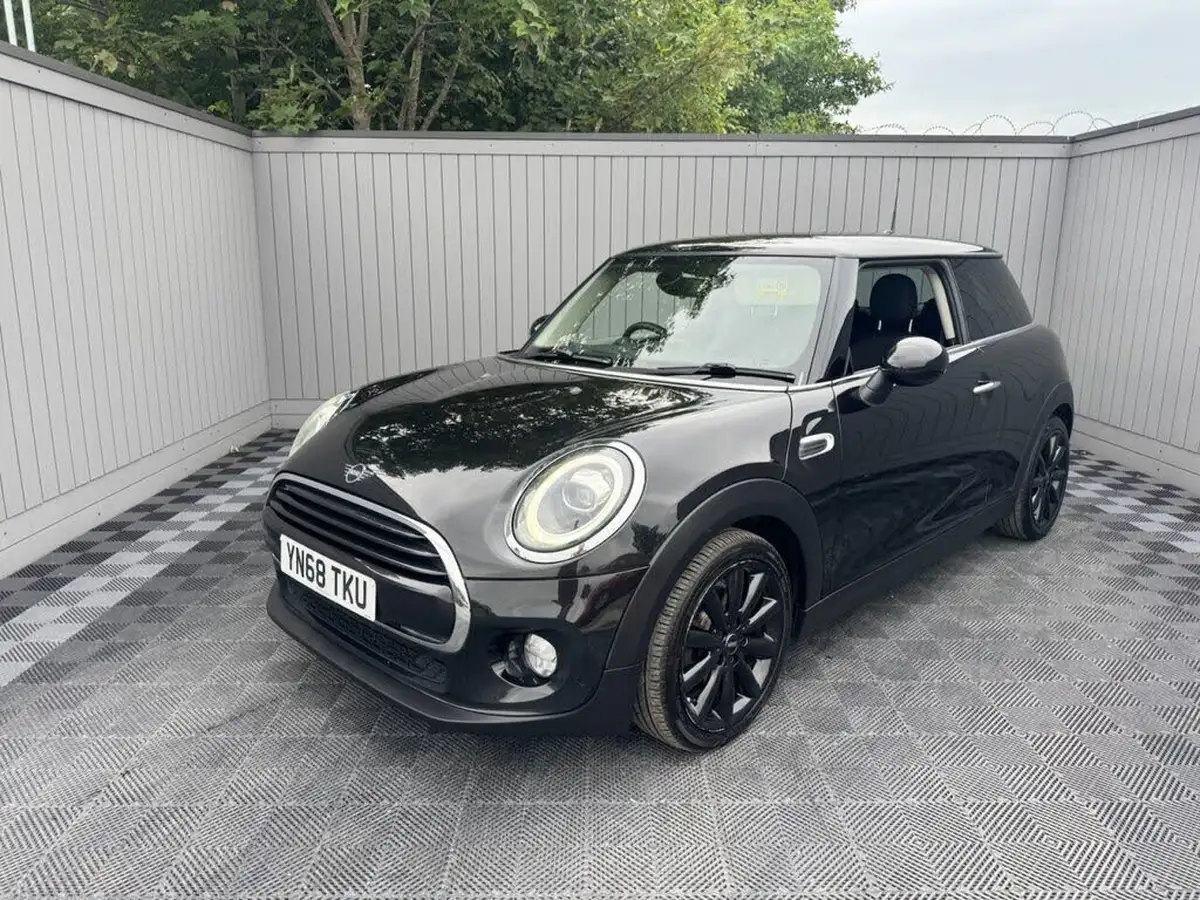 2018-mini-cooper-15-cooper-classic-ss-hatchback-3d-big-1