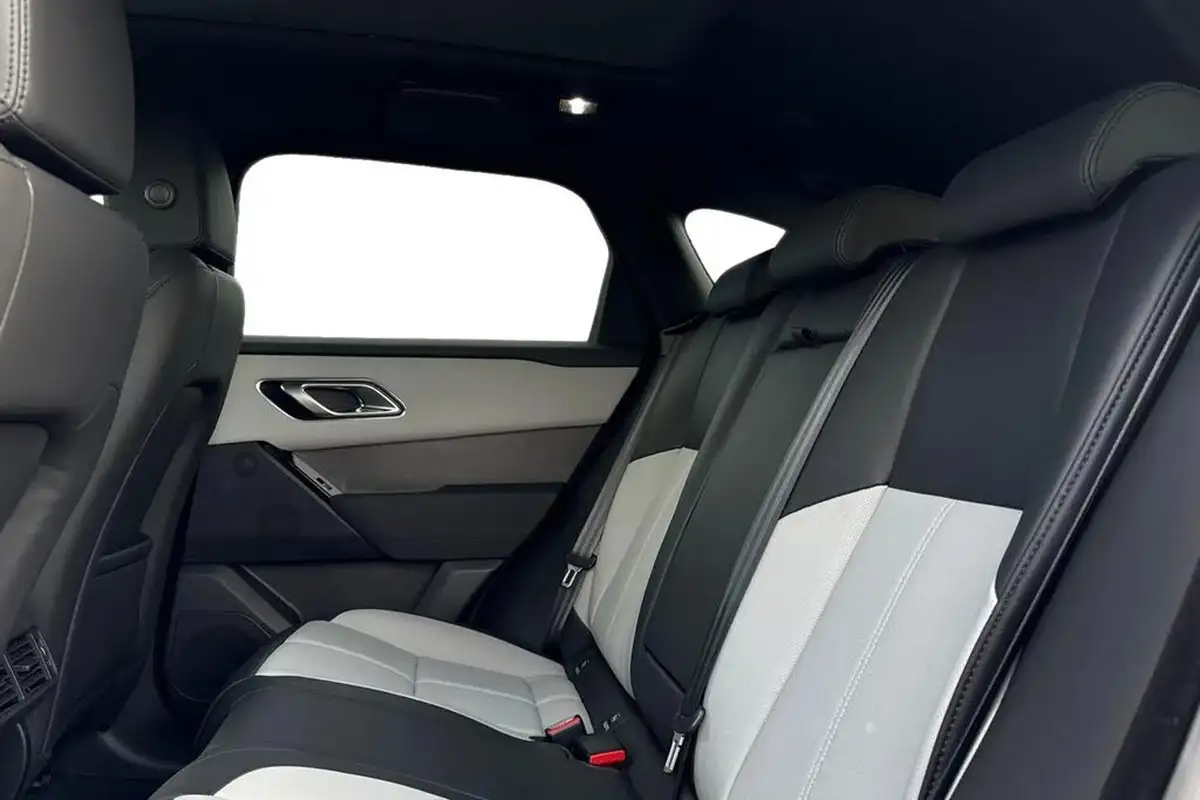 2023-land-rover-range-rover-velar-20-d200-dynamic-se-big-3