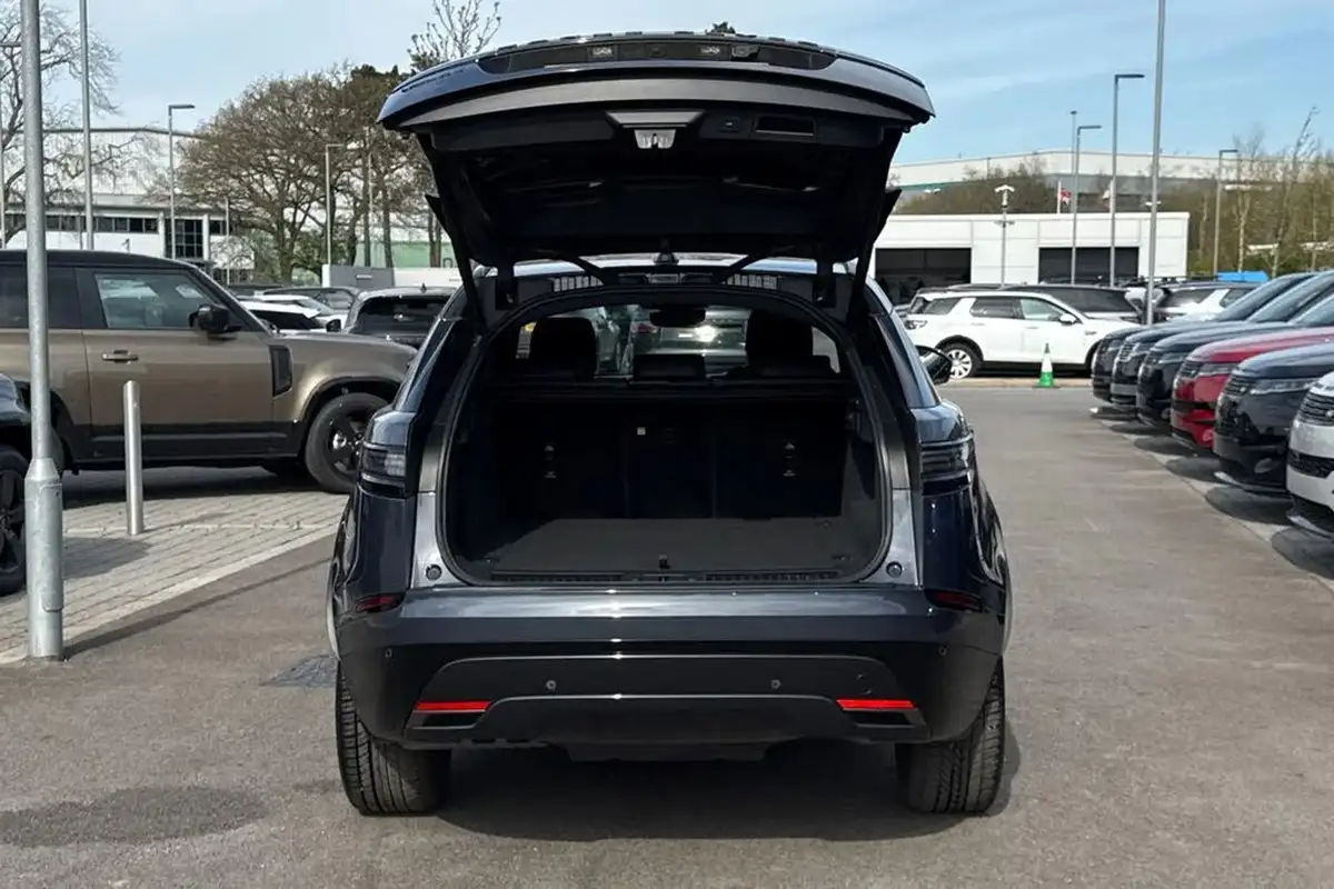 2023-land-rover-range-rover-velar-20-d200-dynamic-se-big-31