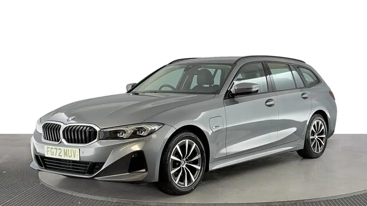 2022-bmw-3-series-20-330e-sport-touring-5d-big-0