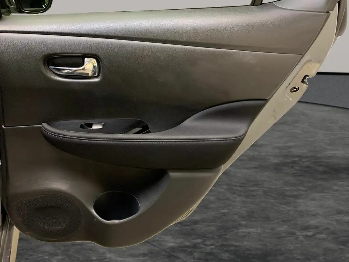 2022-nissan-leaf-e-n-connecta-39kwh-big-38