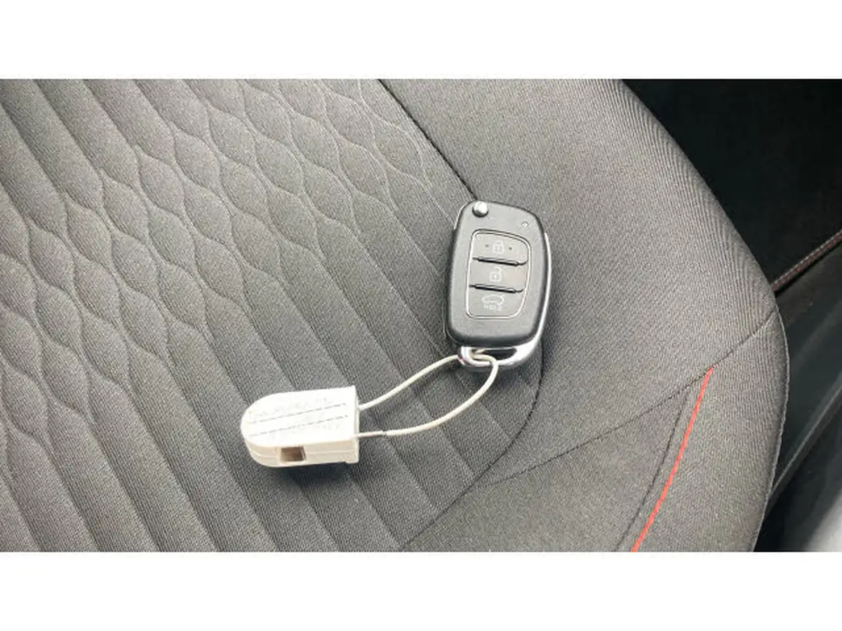 2025-hyundai-i10-10-t-gdi-n-line-90ps-two-tone-roof-big-19