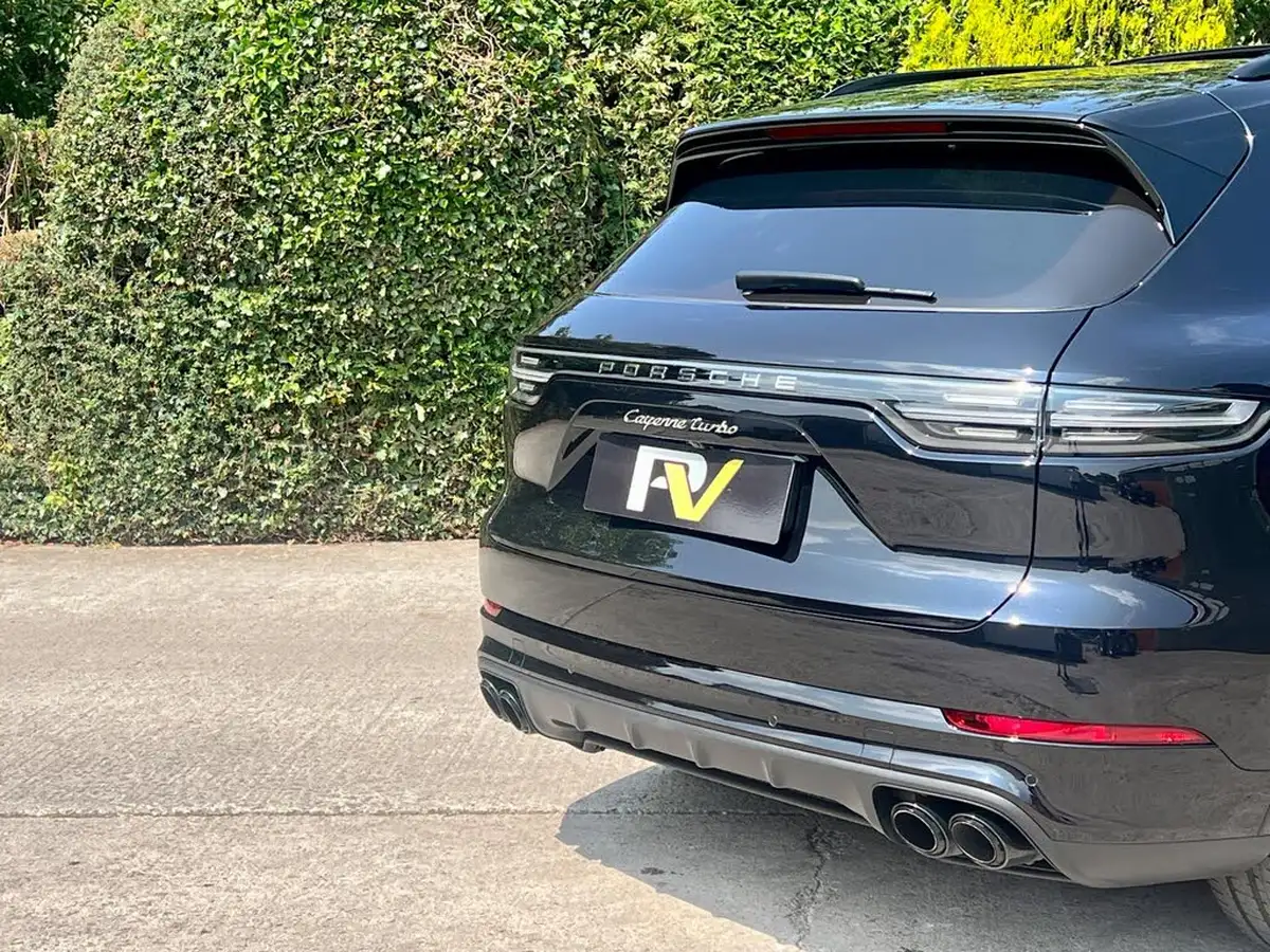 2020-porsche-cayenne-40-v8-turbo-station-wagon-big-37