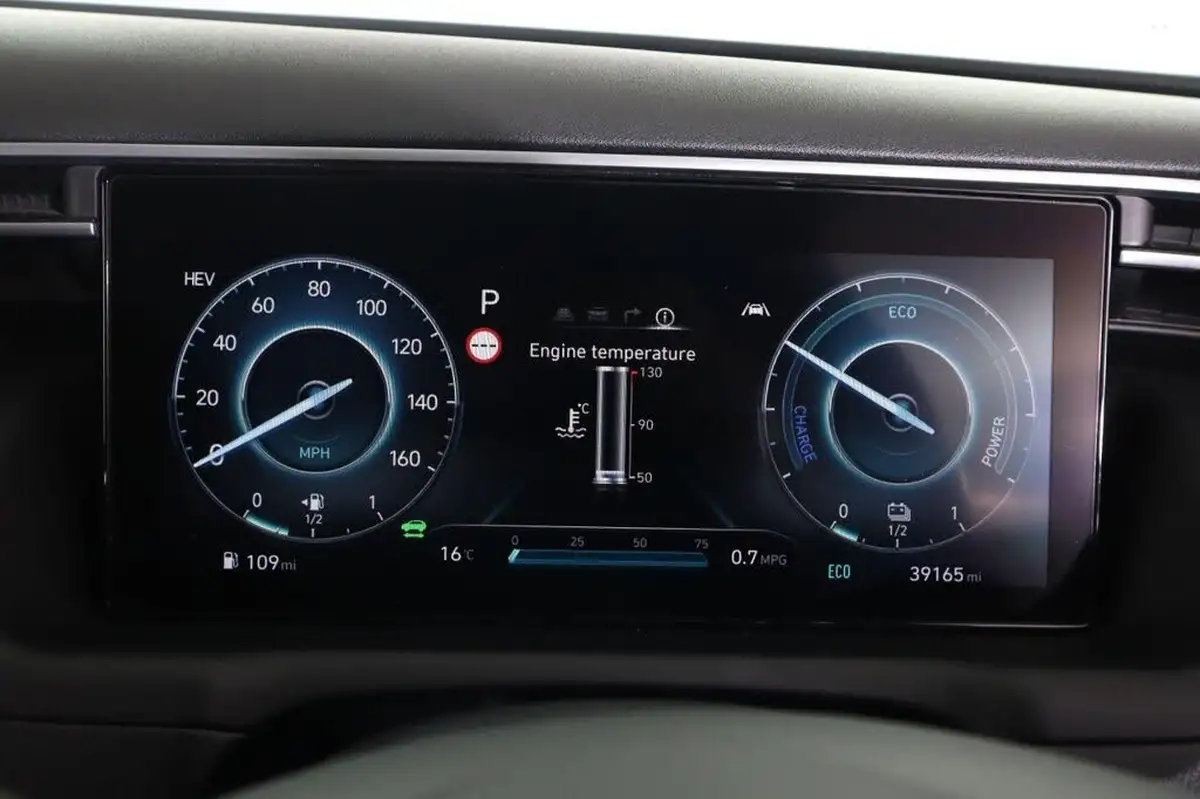 2022-hyundai-tucson-16-t-gdi-premium-265ps-4wd-phev-auto-big-48
