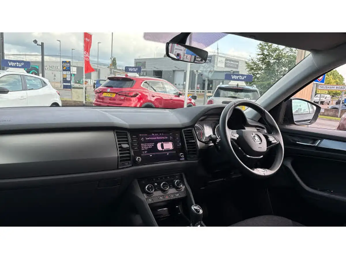 2021-skoda-kodiaq-15-tsi-se-drive-7-big-8