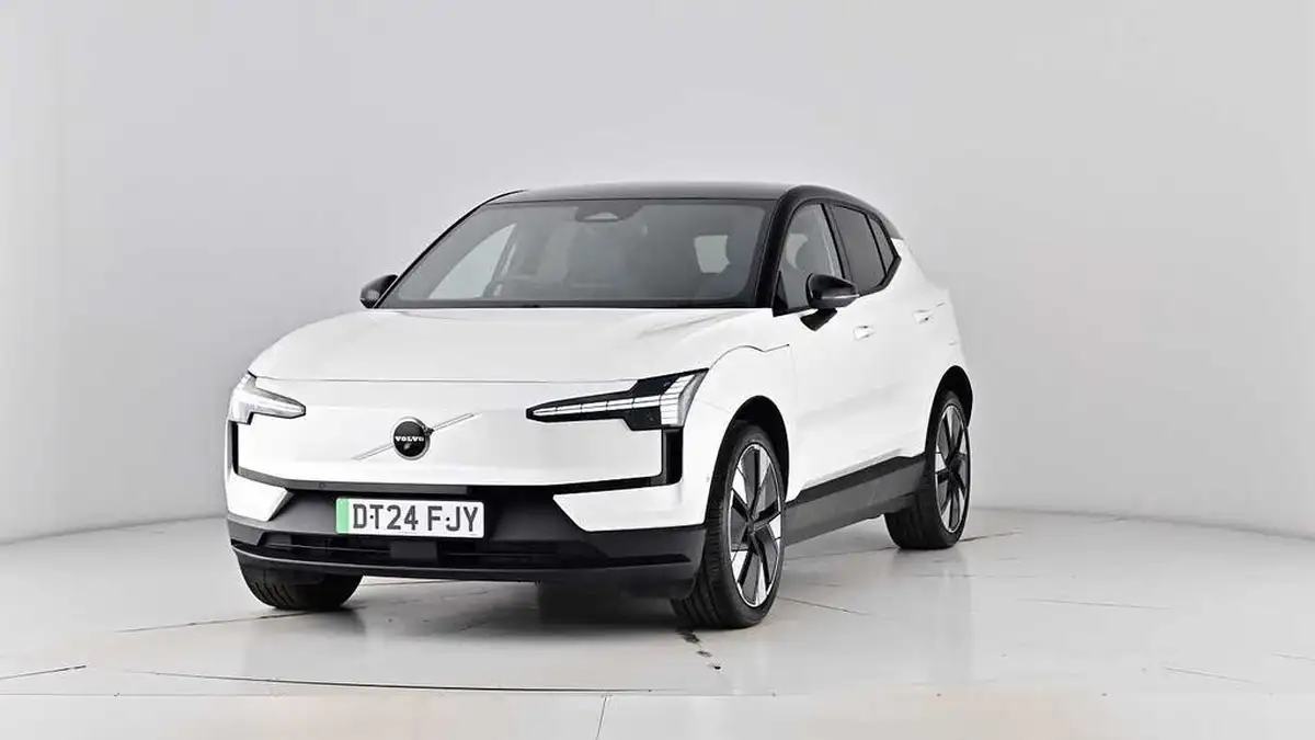 2024-volvo-ex30-e-single-motor-ultra-big-59