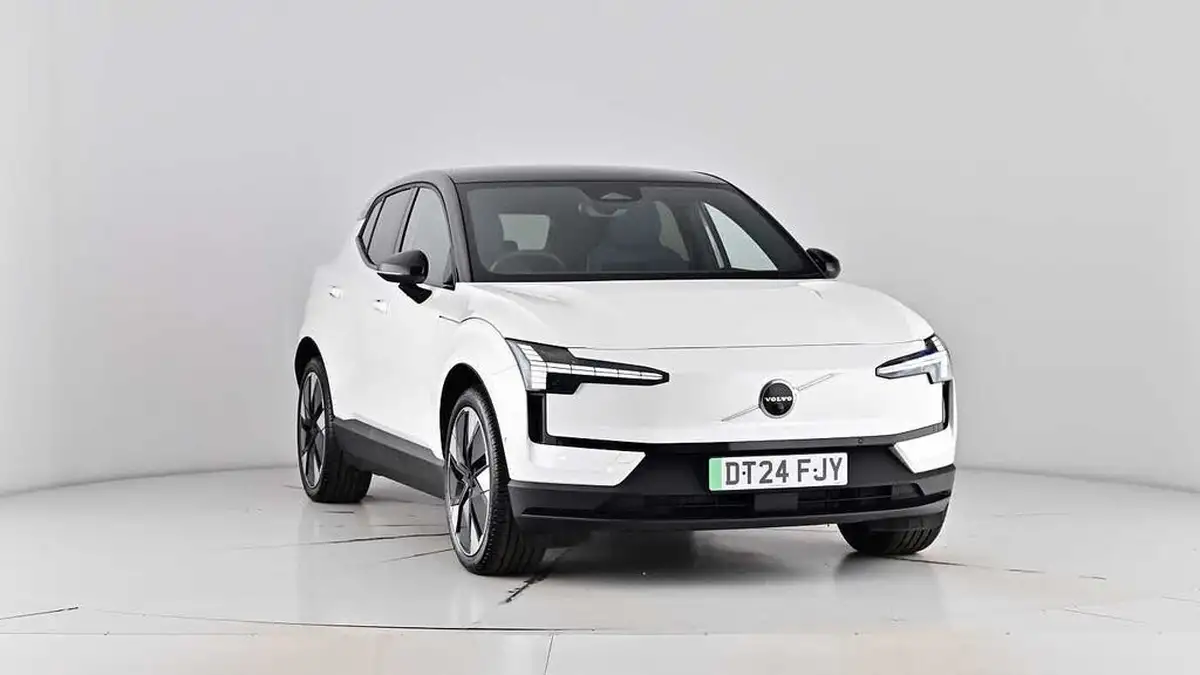 2024-volvo-ex30-e-single-motor-ultra-big-55