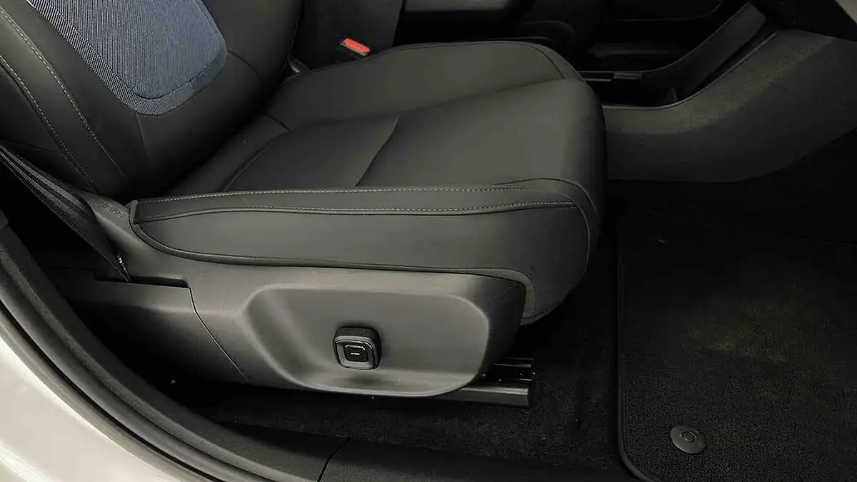 2024-volvo-ex30-e-single-motor-ultra-big-31